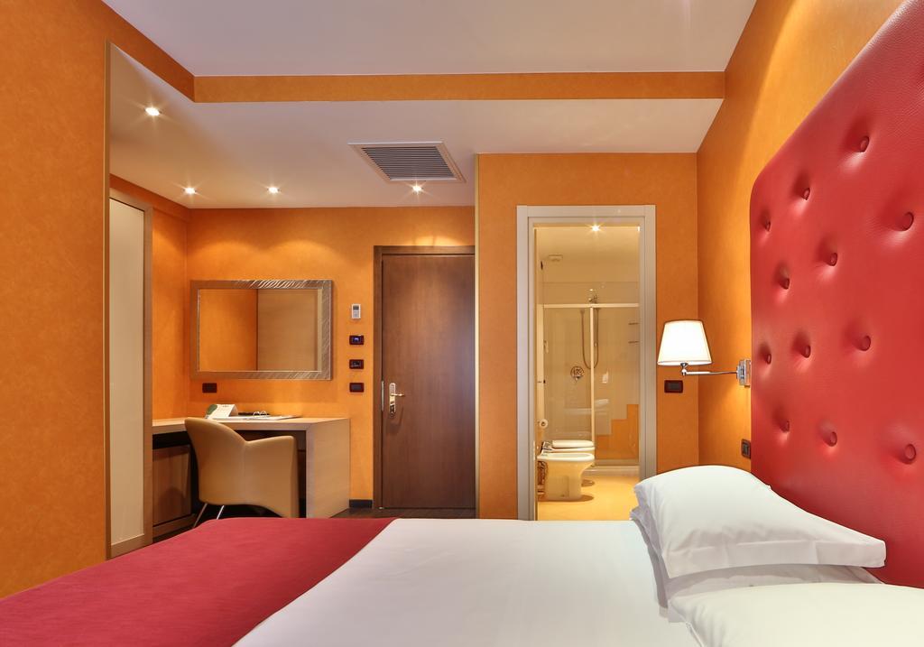 Best Western Hotel Piemontese Bergamo Exterior photo